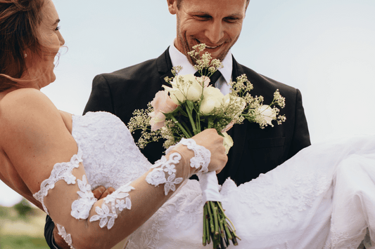 Ideas Creativas para el Novio: ¿Qué Lanzar en el Matrimonio?